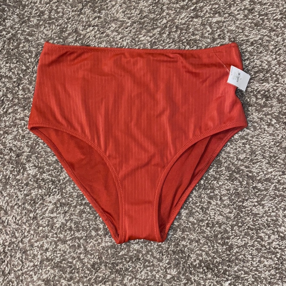 NWT High-Waisted Textured Bikini Bottoms